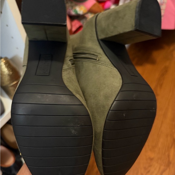 Kenneth Cole Reaction Suede Ankle Boots - Picture 4 of 4